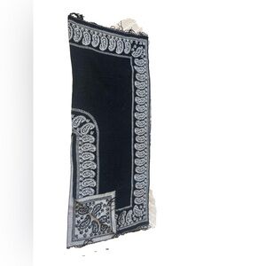 29 Palms Shawl Fringed Paisley Grey/Black One Size